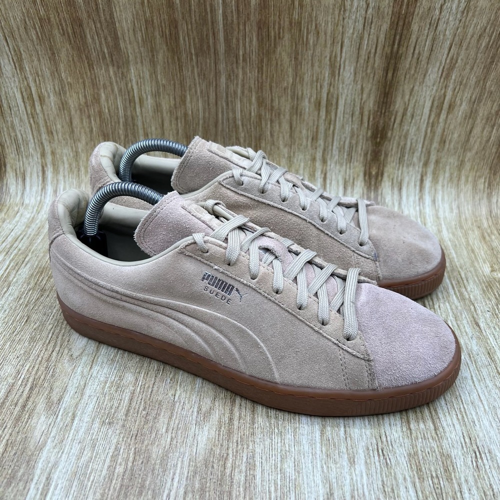 Puma Suede Classic Men's Size 9 Pale Khaki Gum Sole Low Top Sneakers 360747-01